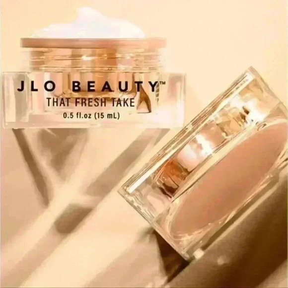 Jennifer Lopez Ultra Hydrating Eye Crem - Picture 7 of 8